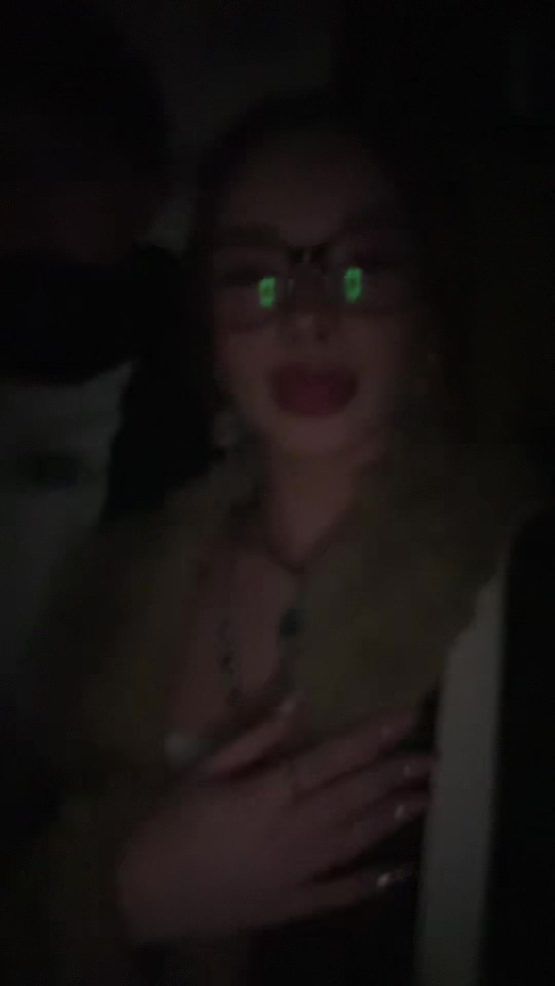@🤟