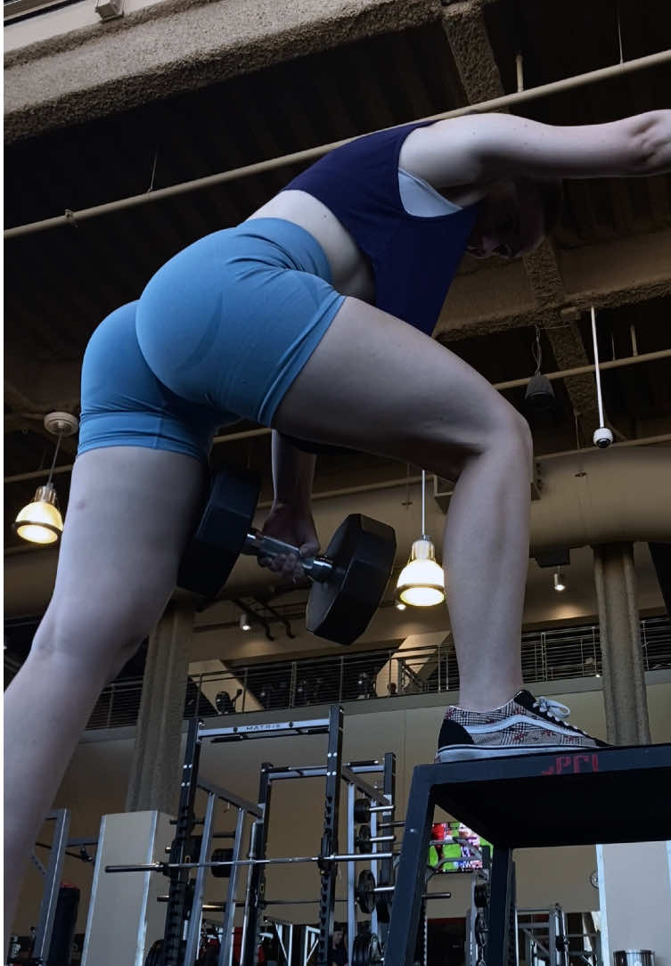@laurenbeth 🤱🏻🏋🏻&zwj;♀️📚
