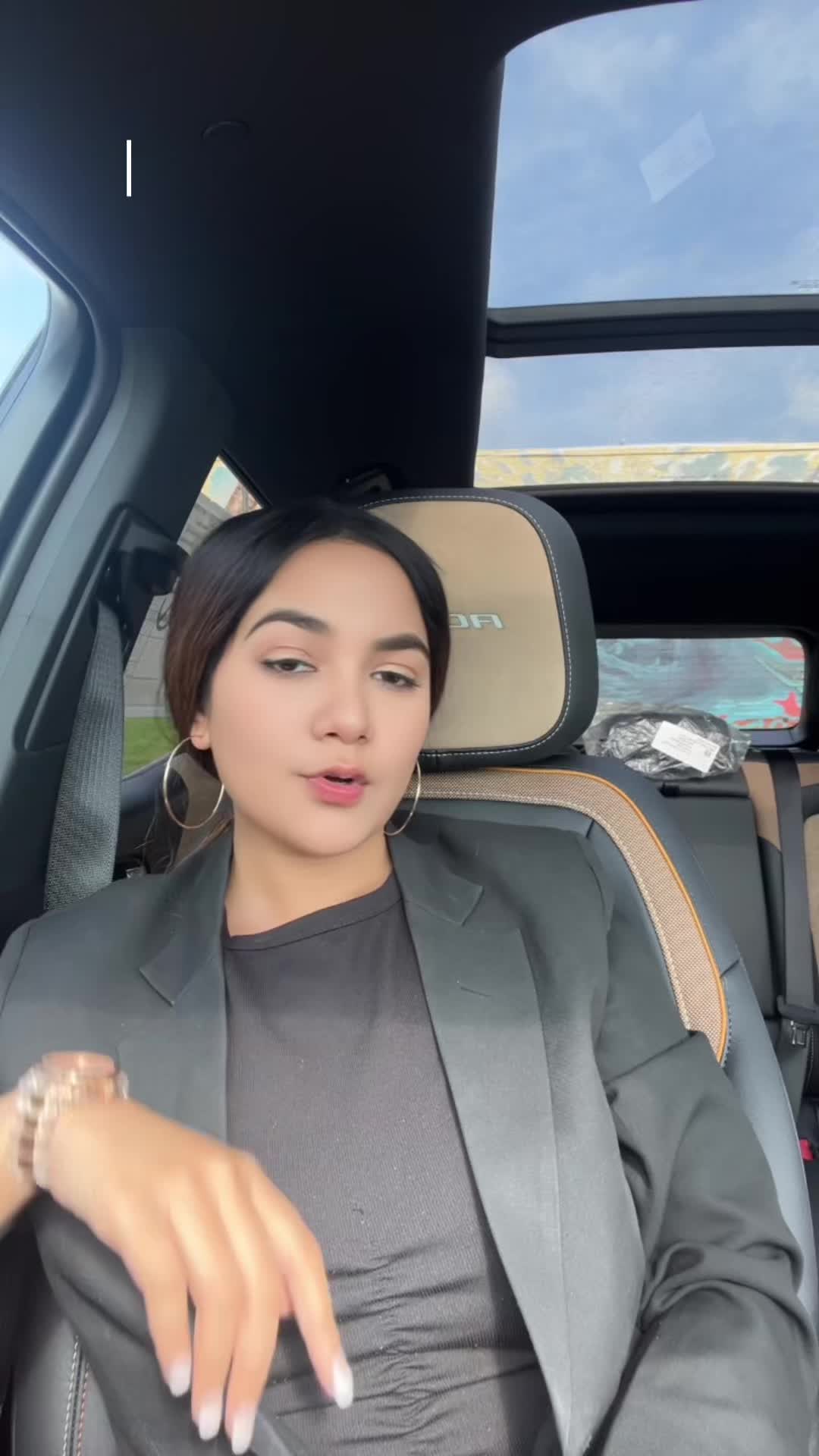 @Your fav car girl