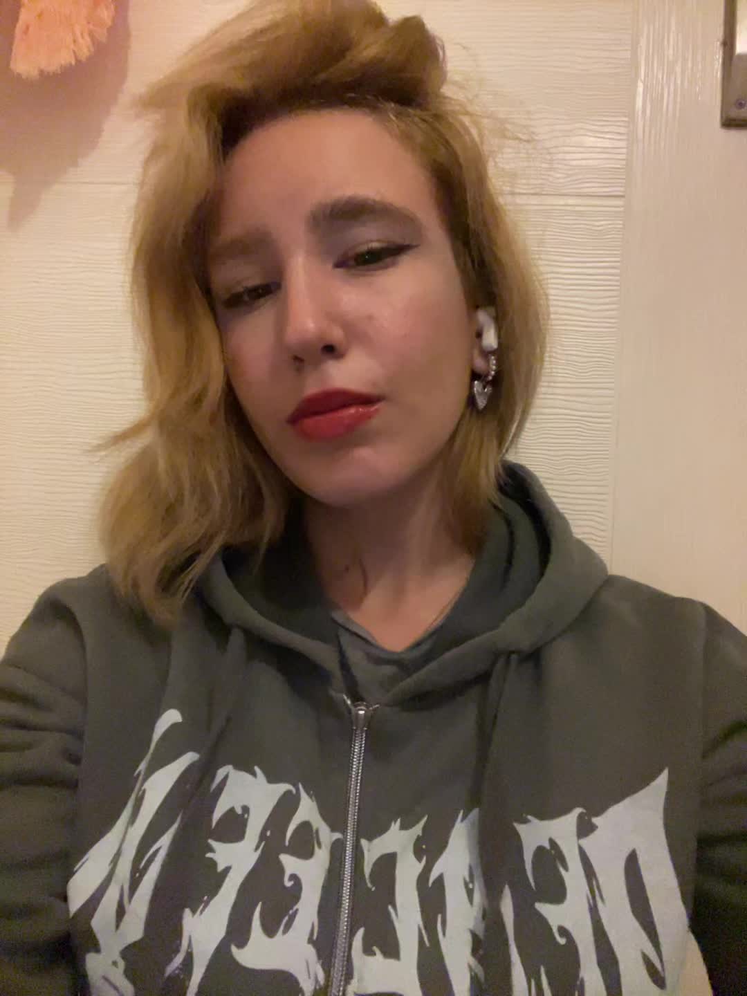 @Simaynaz