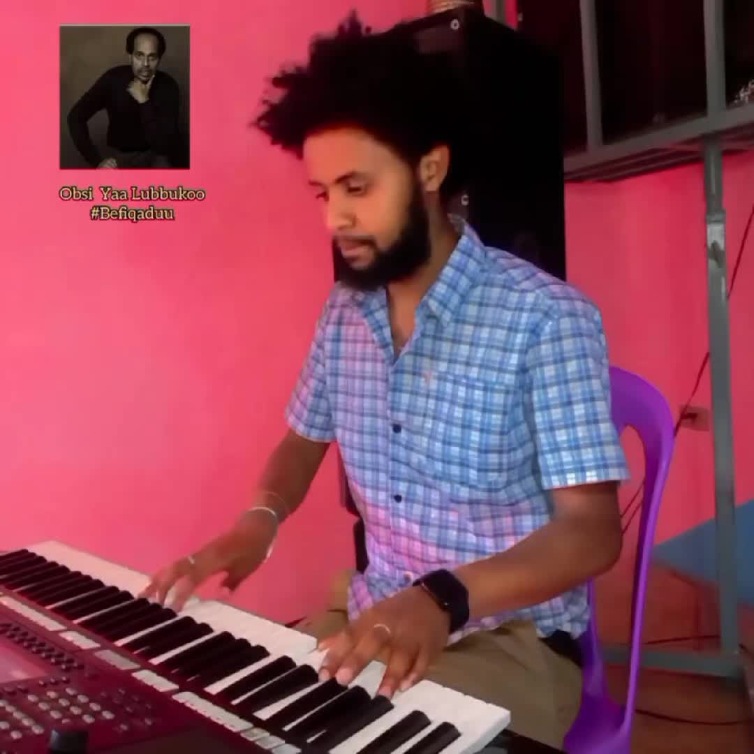 @N&aacute;tty_Music