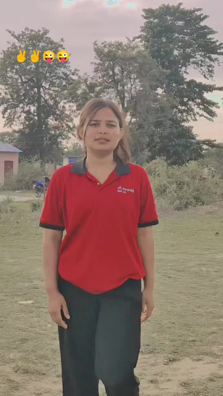 @👑pinky pahari 🍁💚🥀