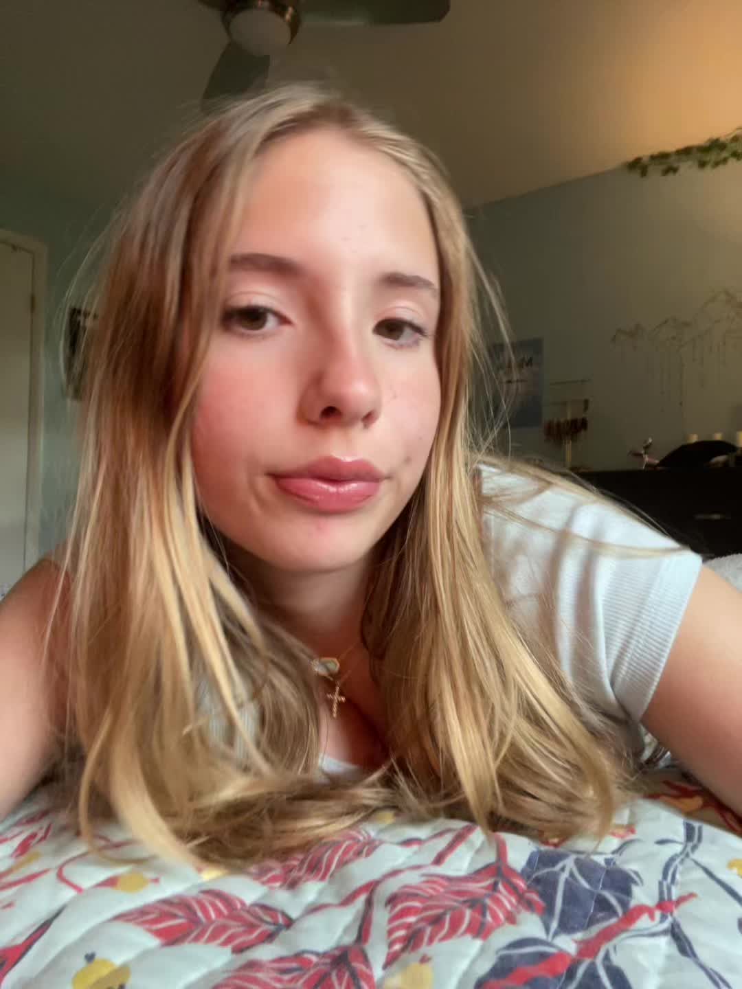 @ellie!