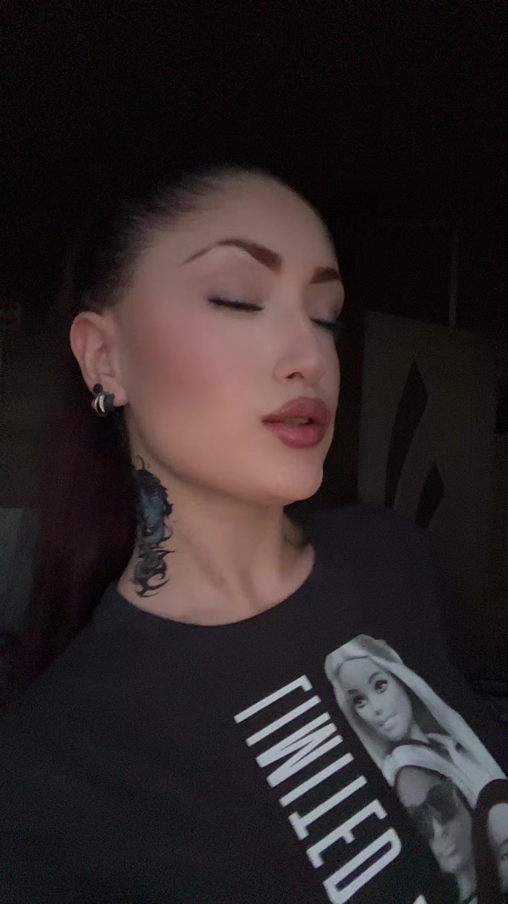 @✨Djutka Birkova🫀