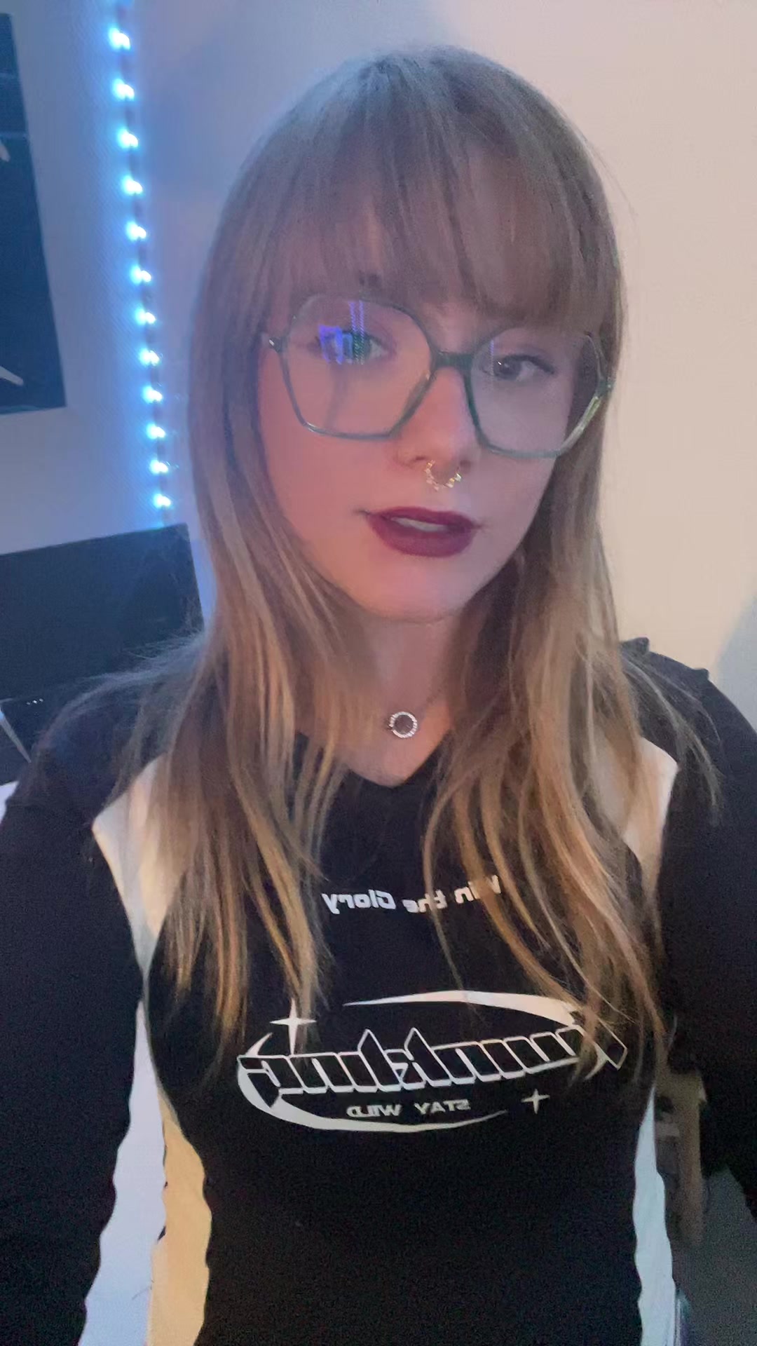 @anaisvionne
