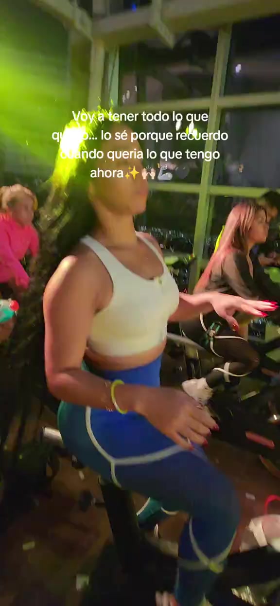 @✨️🌺