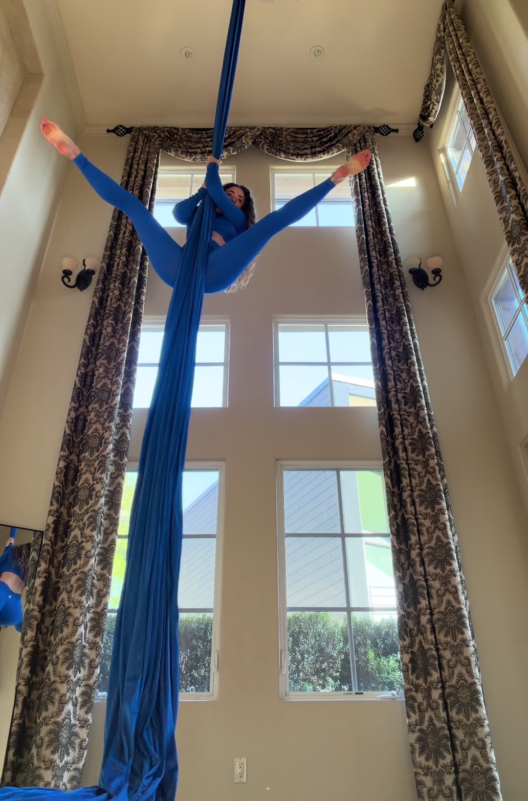 @mollys_mom_does_yoga