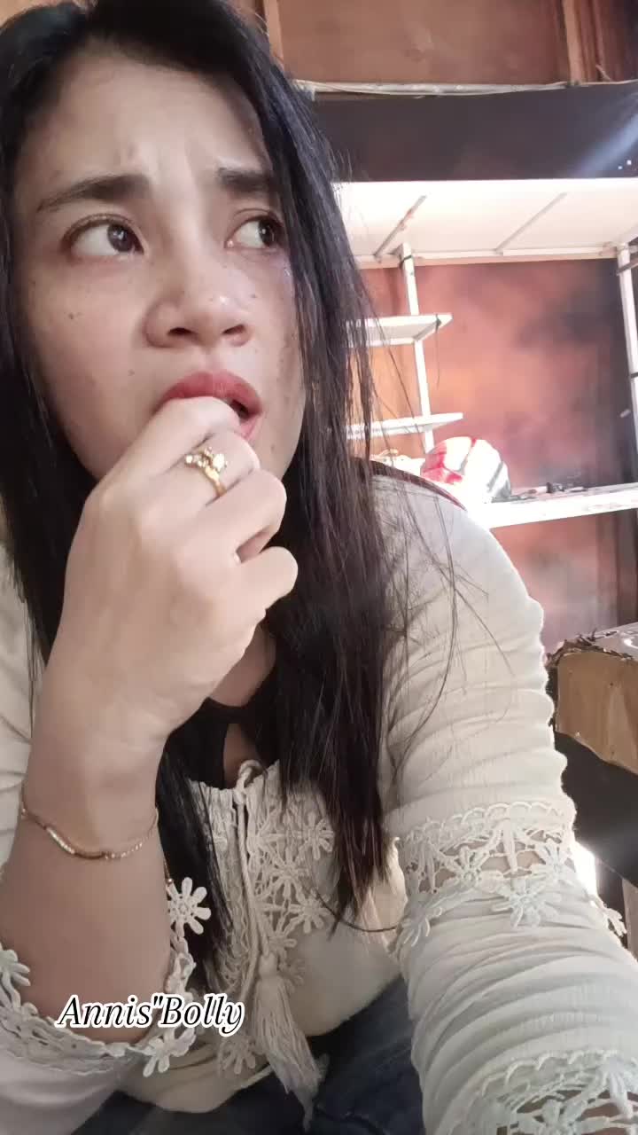 @annisbolly09
