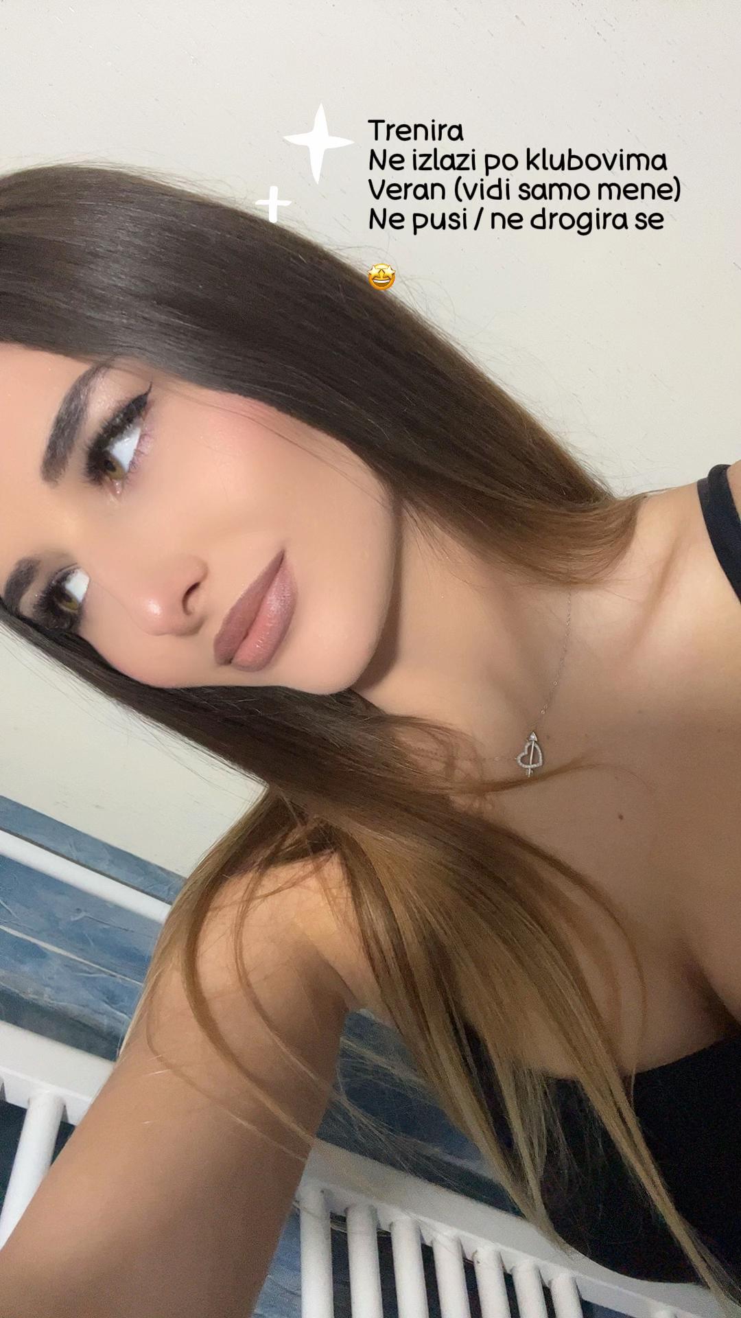 @muski_maki