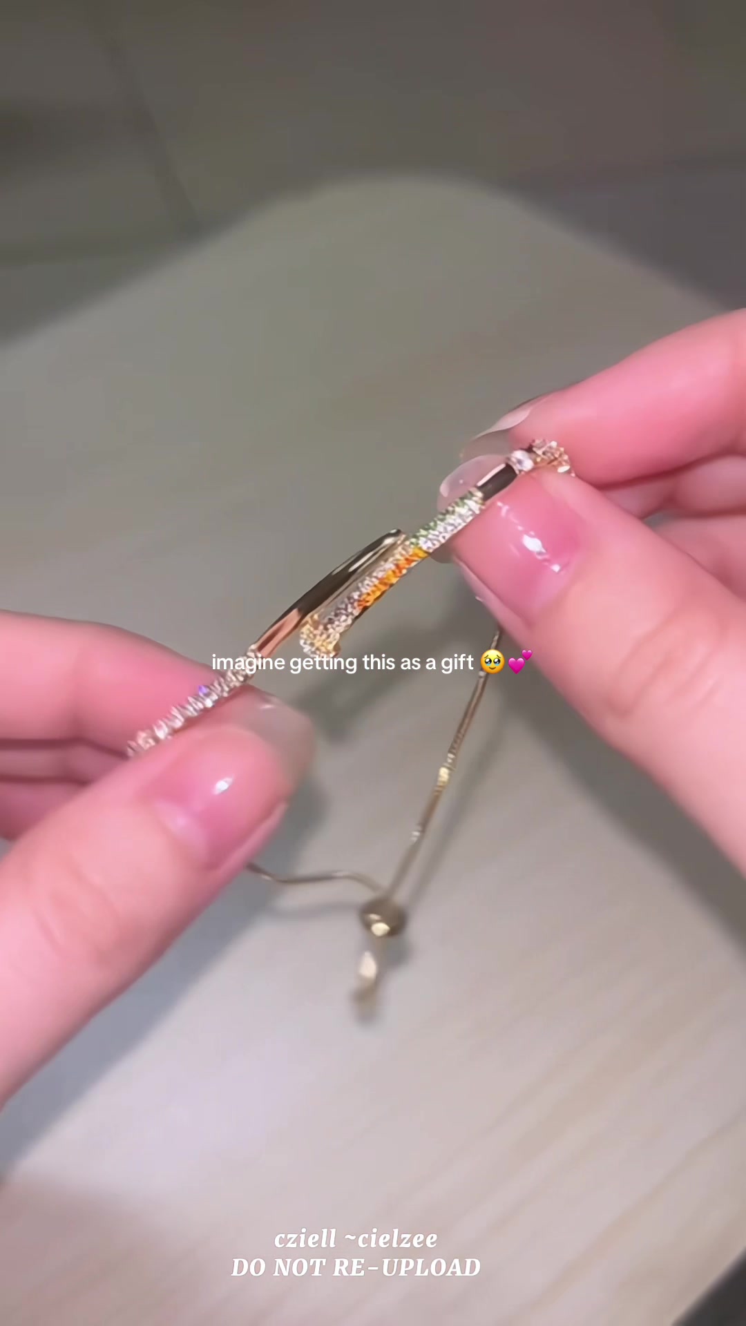 @cziell✨