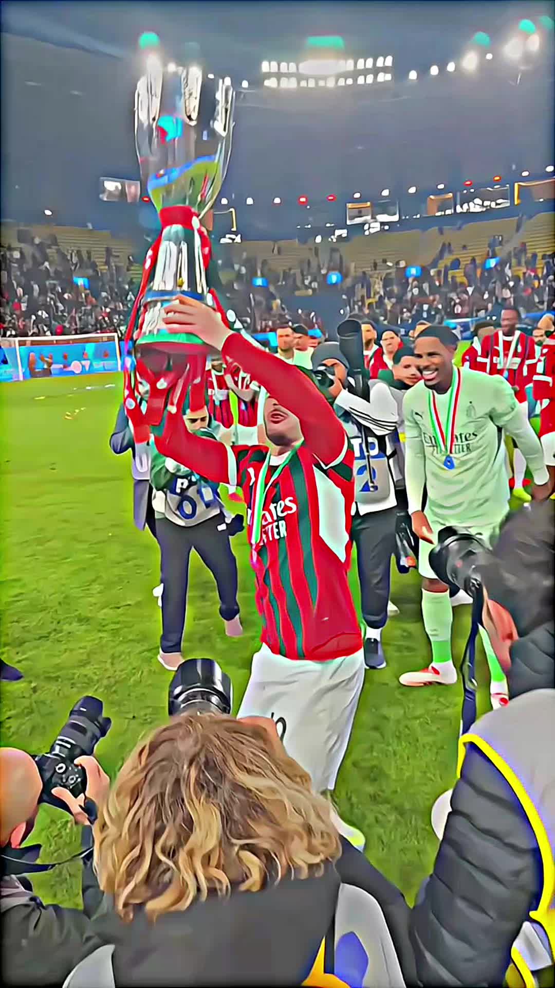 @Salma milan 🦅