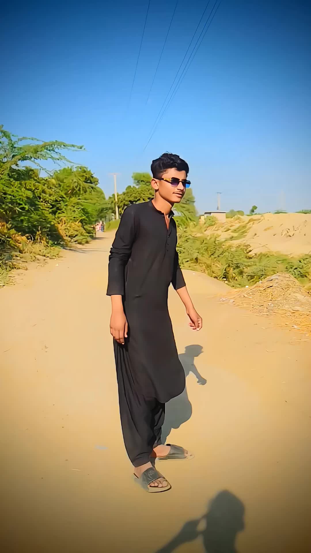@D  A  R  K 🌚