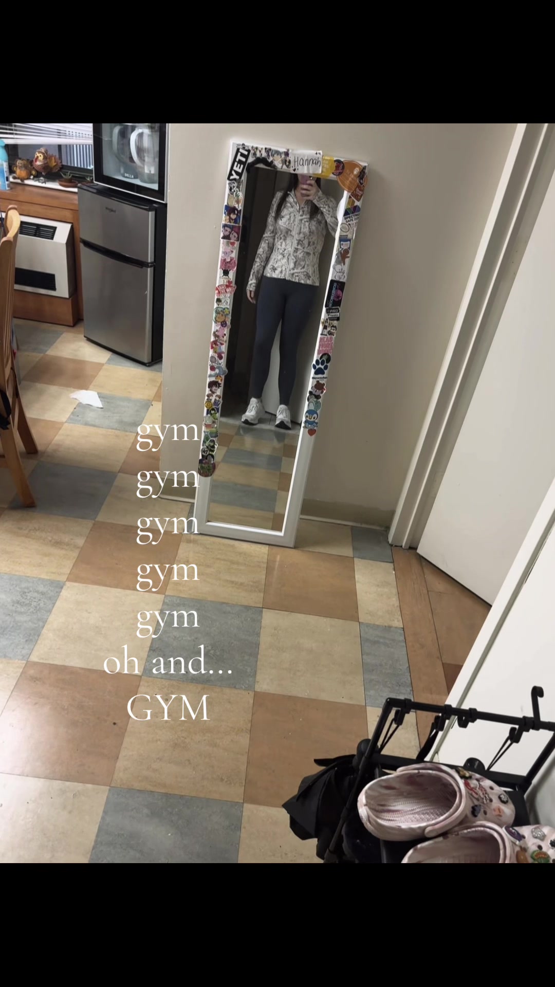 @user493929460