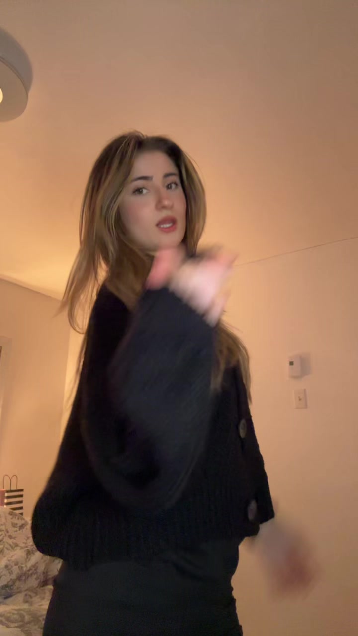 @𝓐𝓷𝓷𝓪