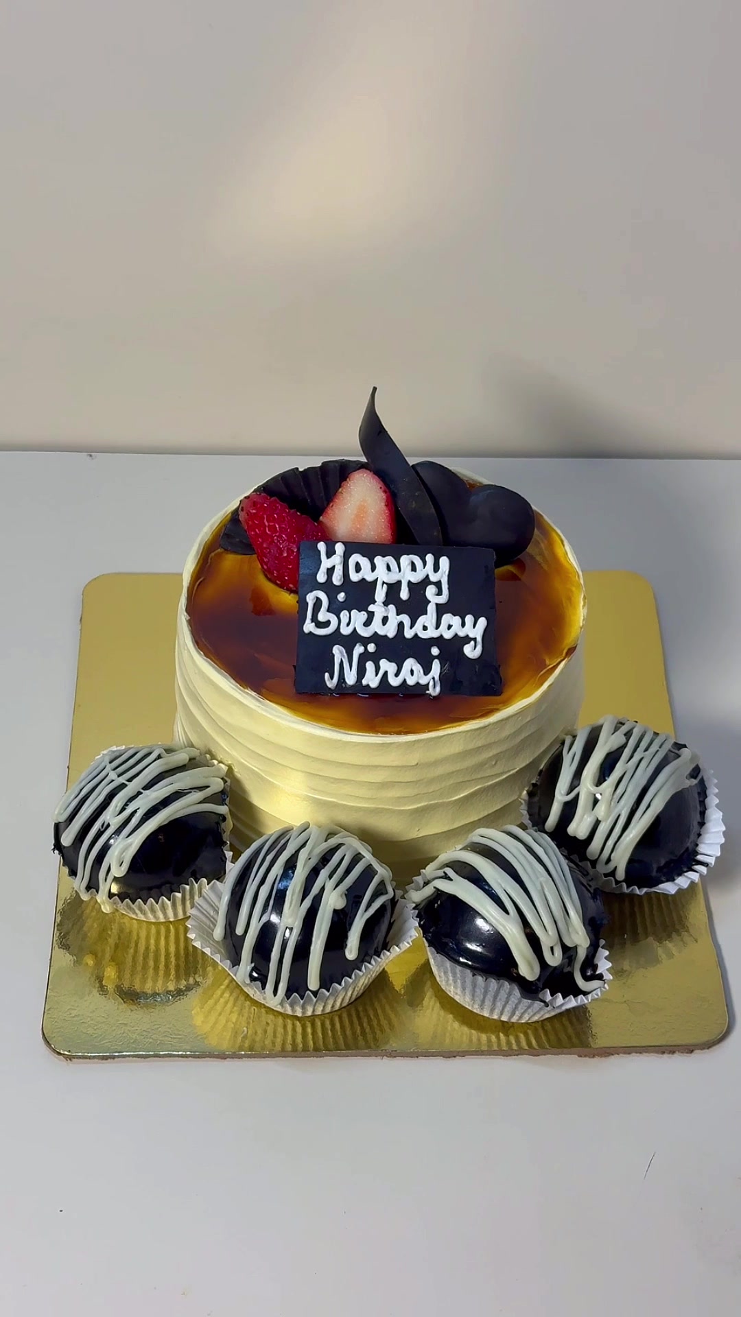 @Ruffle Trufle Cakes