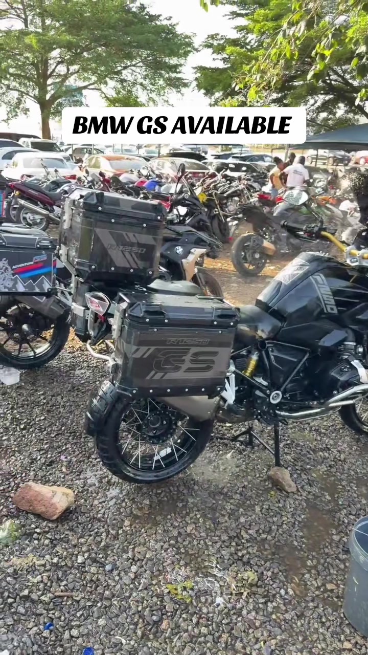 @superbikesandcars