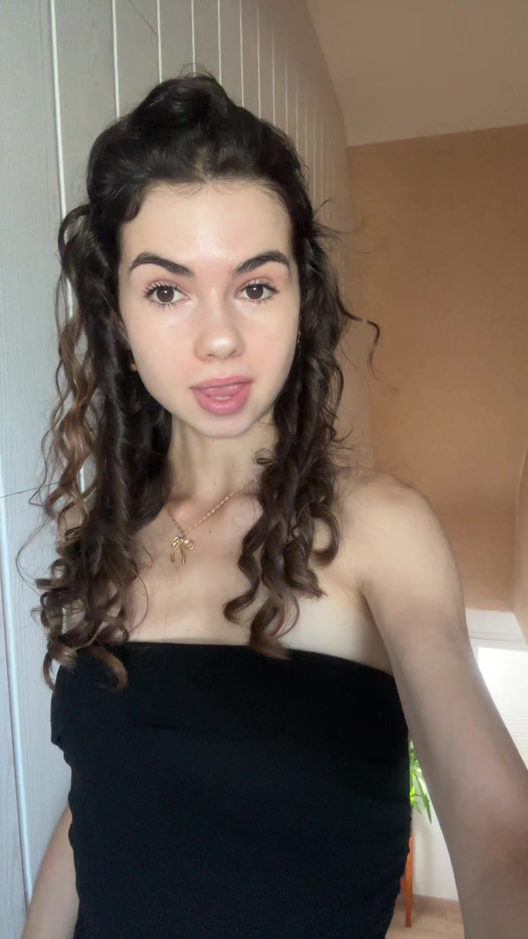 @Angie 💫
