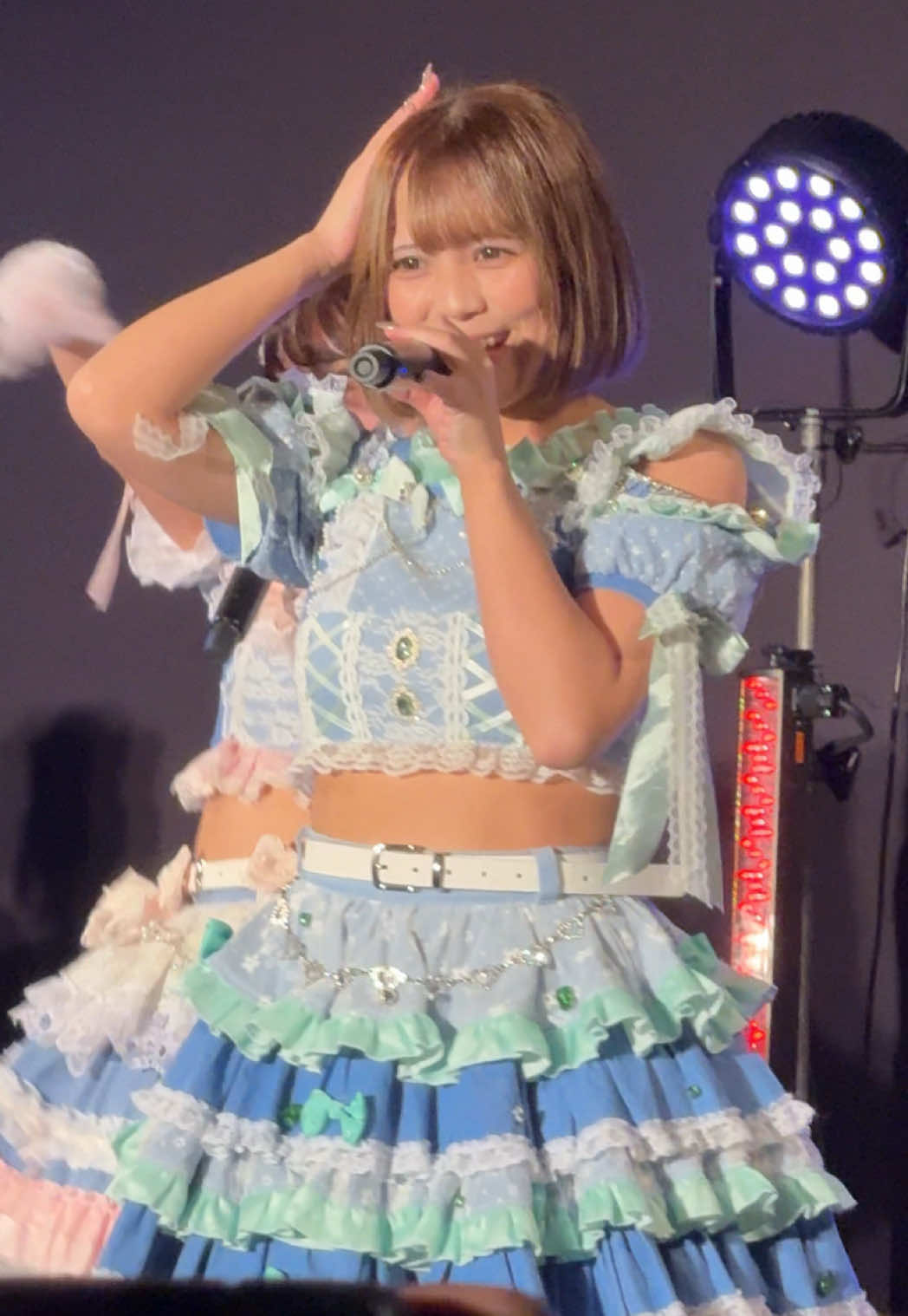 @ともちん