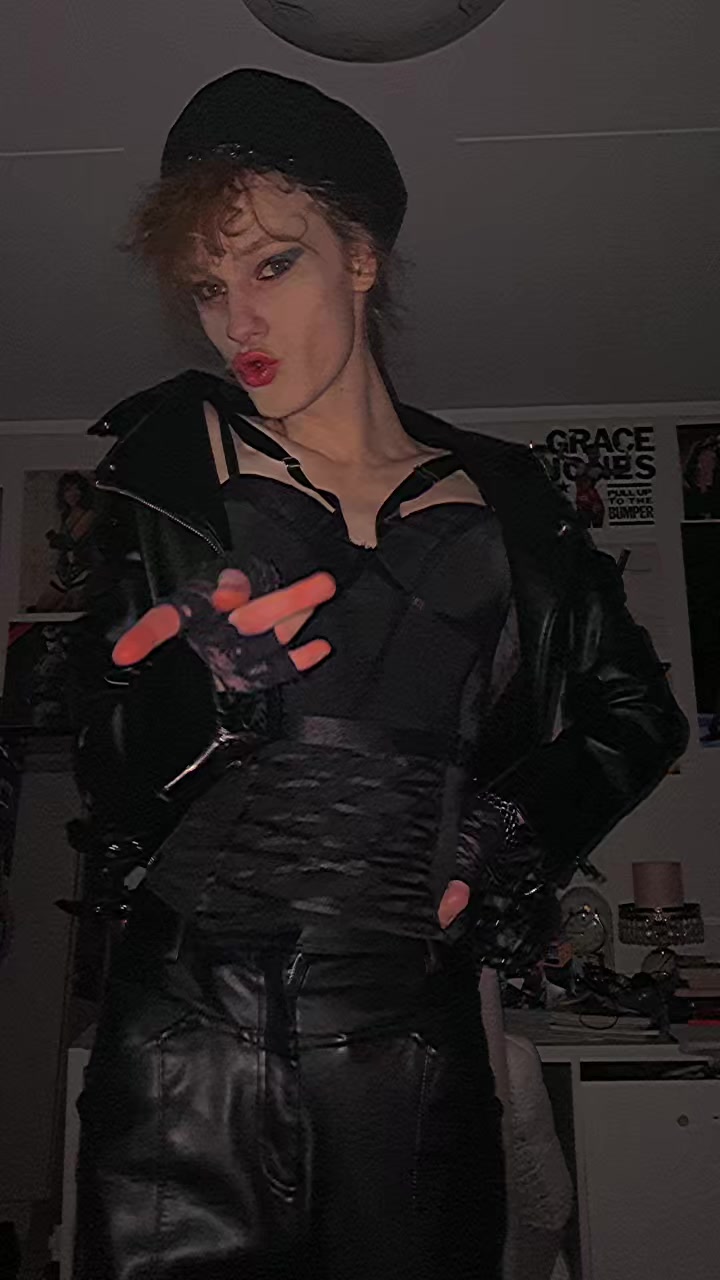 @Tim 🎞💜