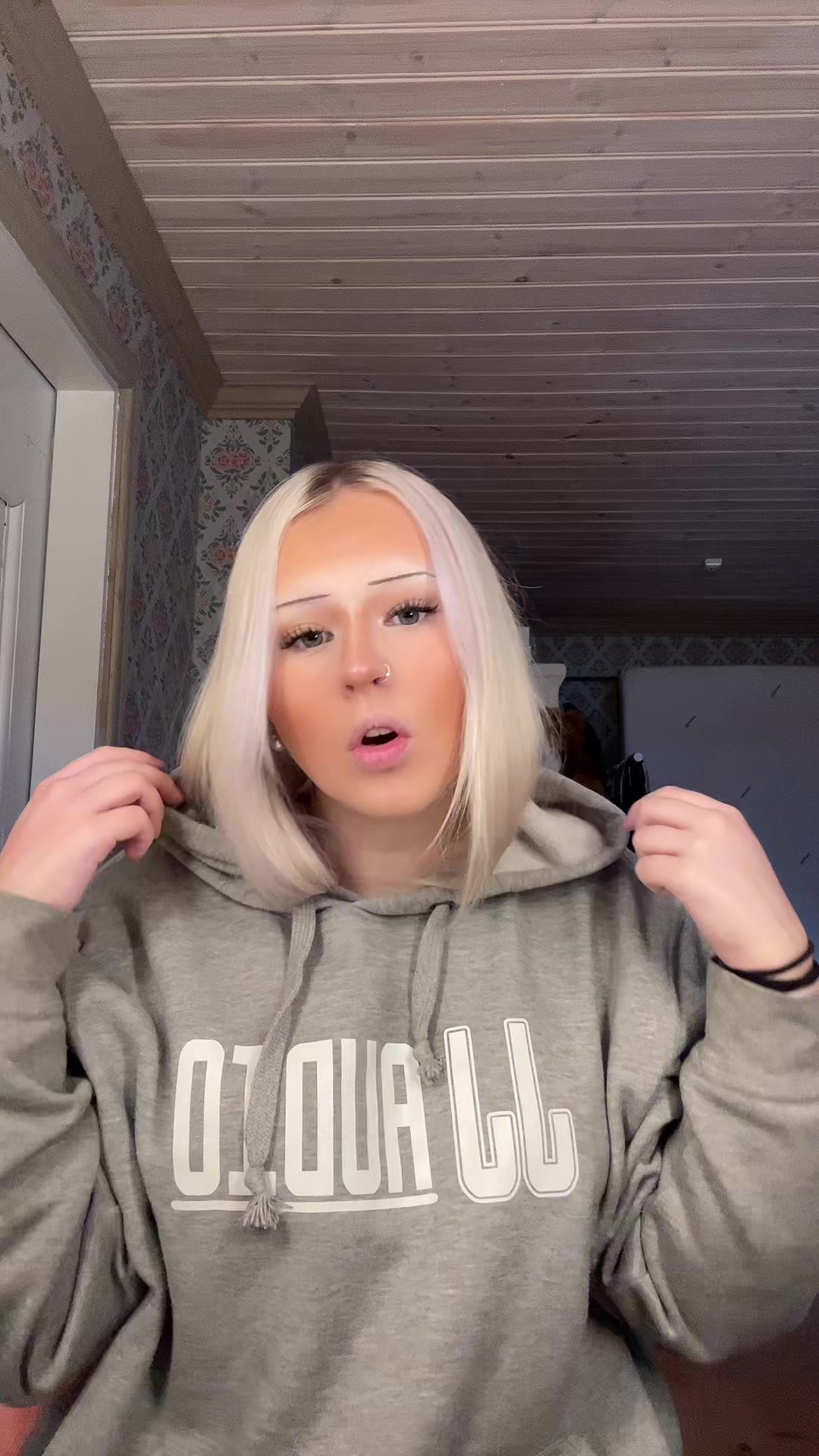 @Klaris🤷🏼&zwj;♀️