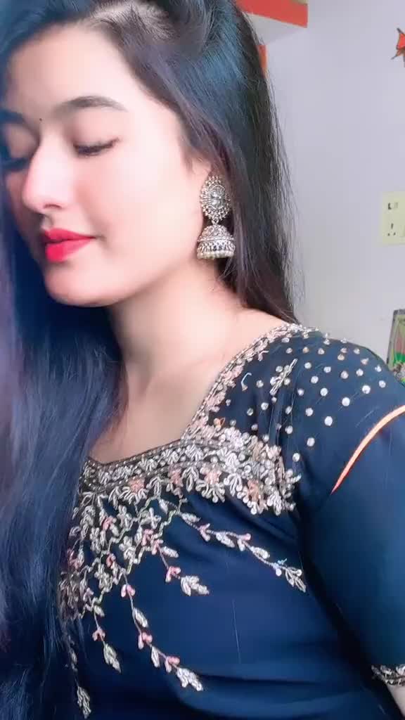 @zainab khan