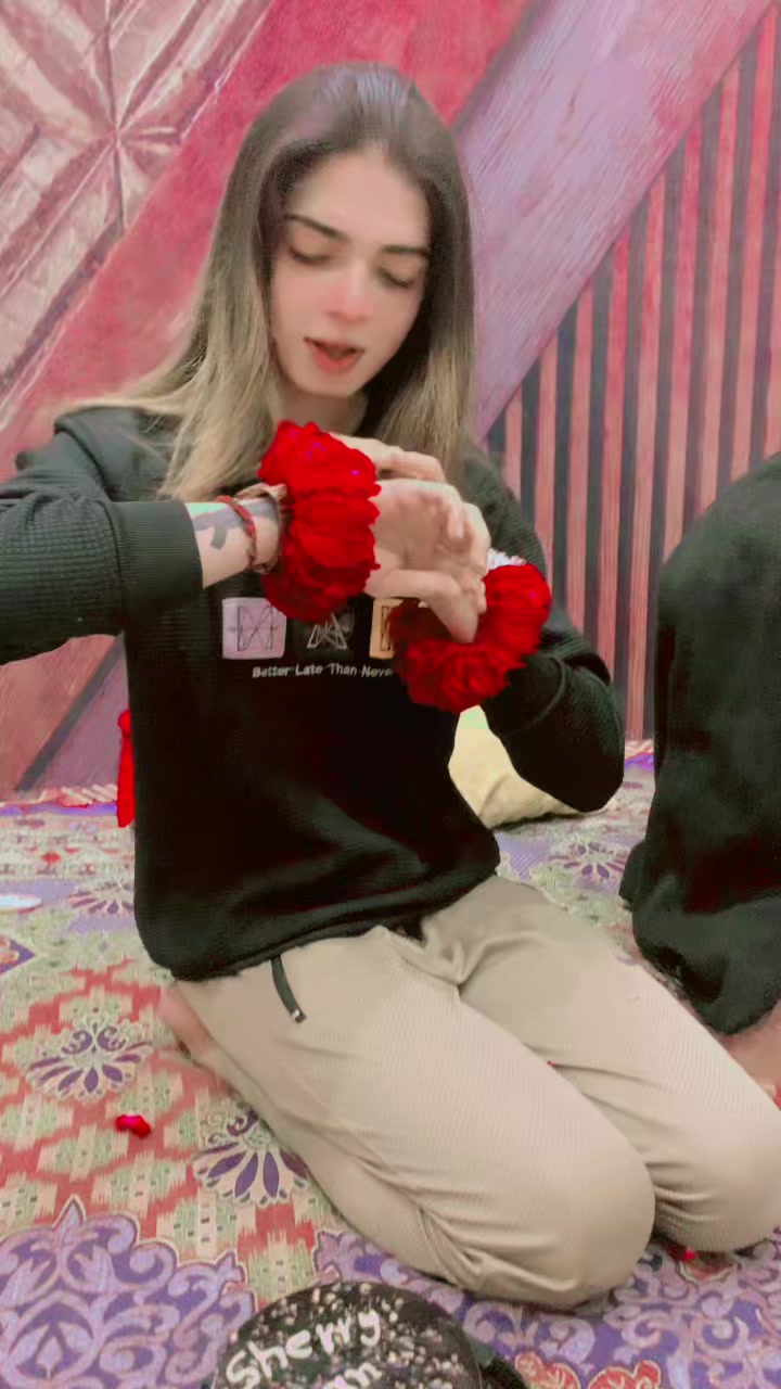 @Sherrykhanzadi0