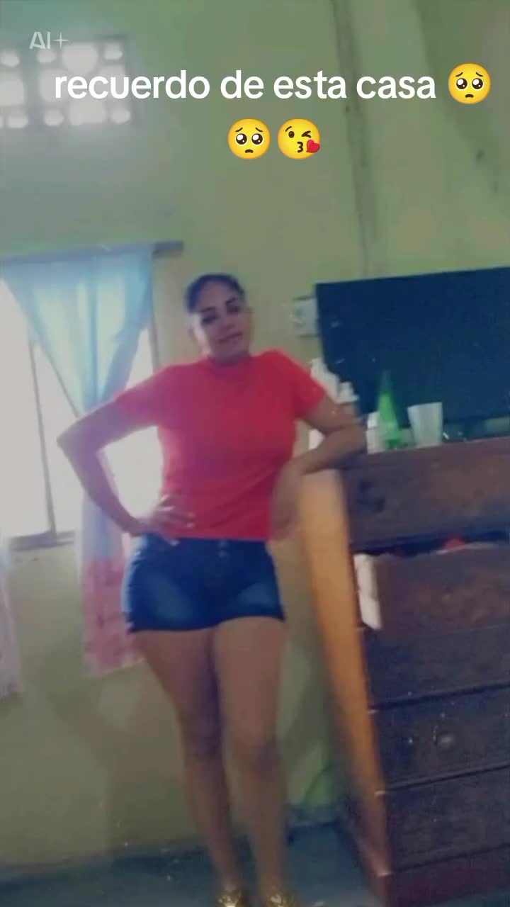 @Mar&iacute;a Castro 😘😘😘😘