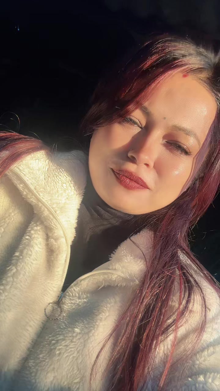 @लाहुरेनी🦋🦅🎭💫