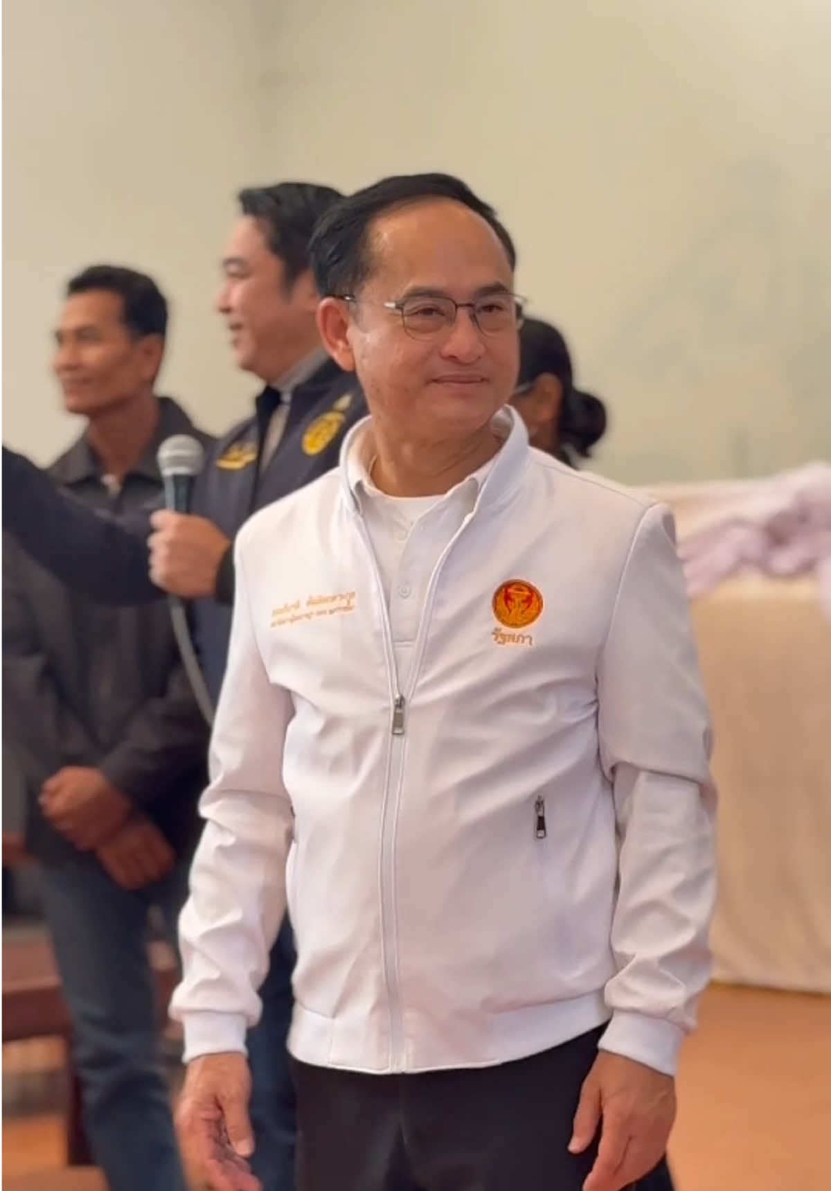 @นานาจะไปหาคนสวย
