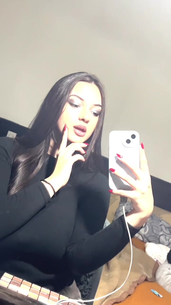 @milica♡