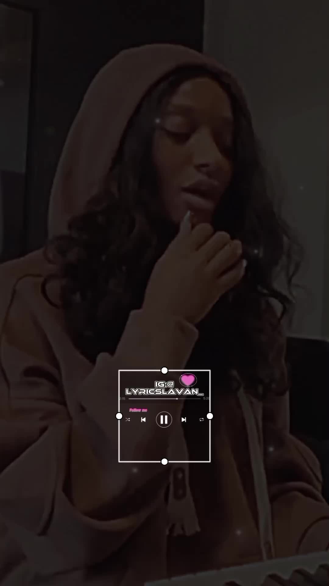 @𝐋𝐲𝐫𝐢𝐜𝐬-𝐋𝐚𝐯𝐚𝐧