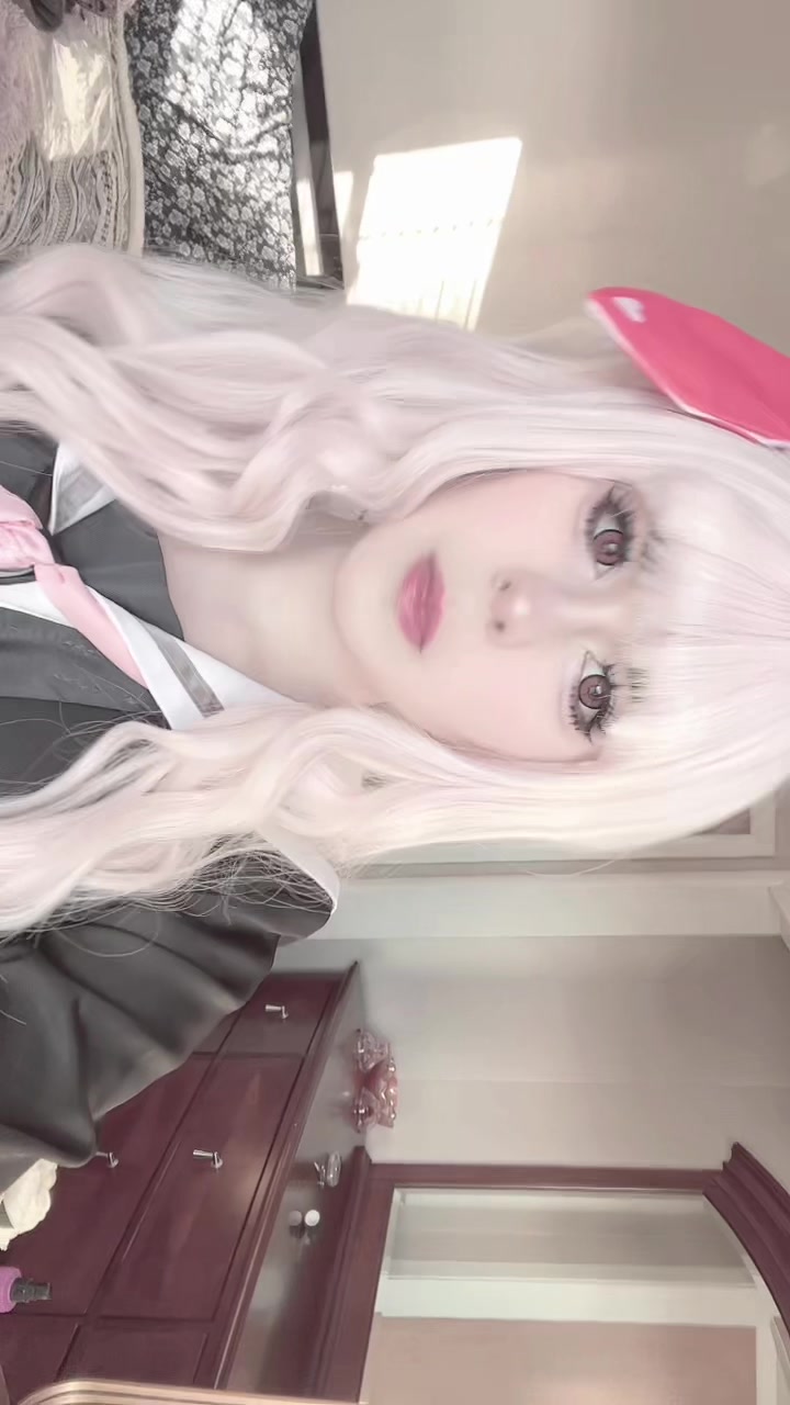 @⋆ ៹   lark ׅ    ੭