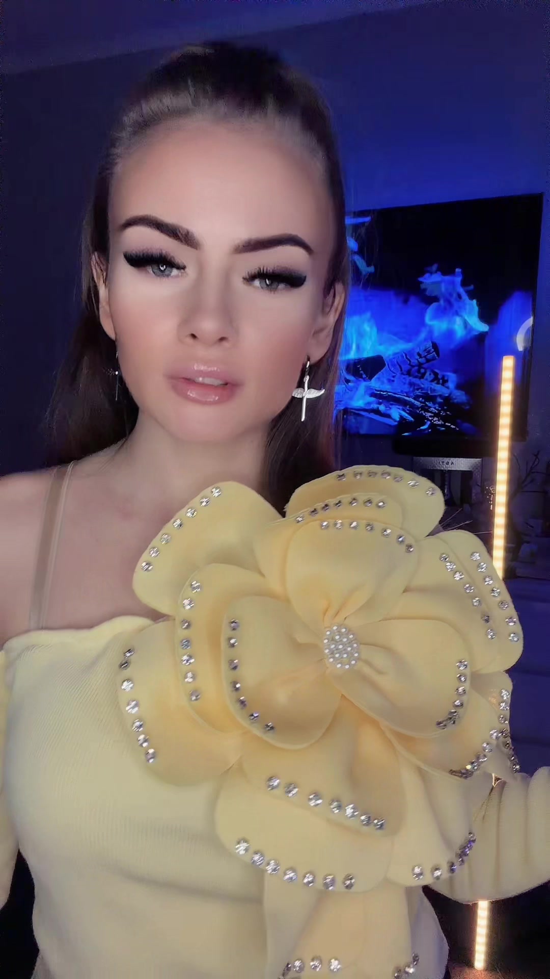 @💎🄰🄽🄶🄴🄻💎