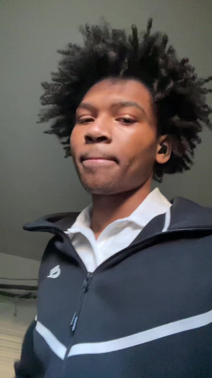 @Bj
