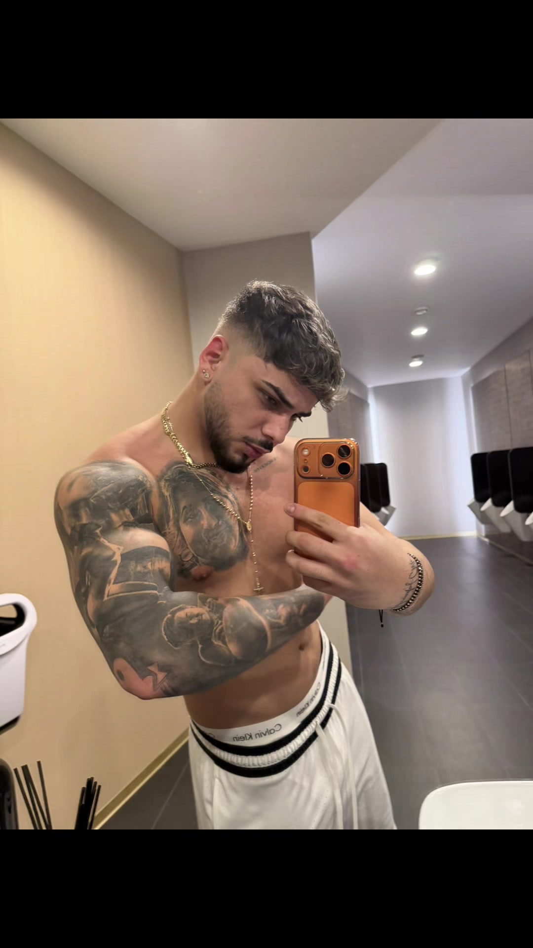 @mariombx