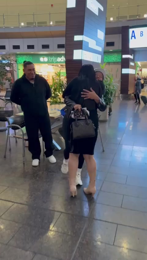 @Mairena