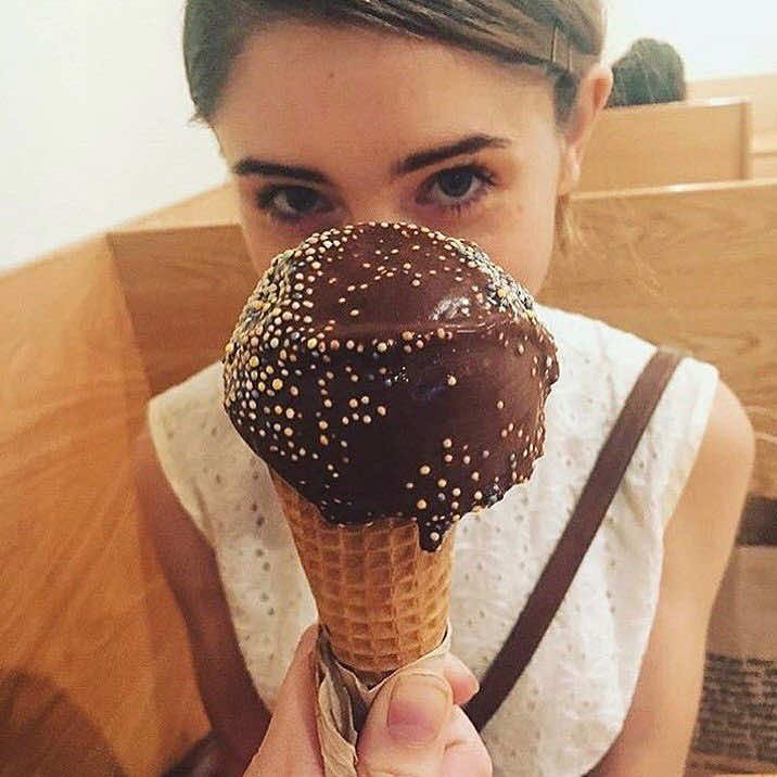 @emilia . 🦇