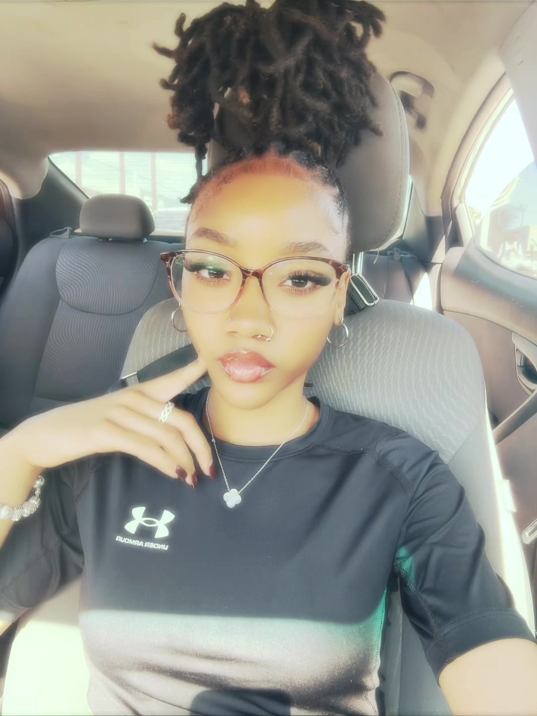 @💋🫧