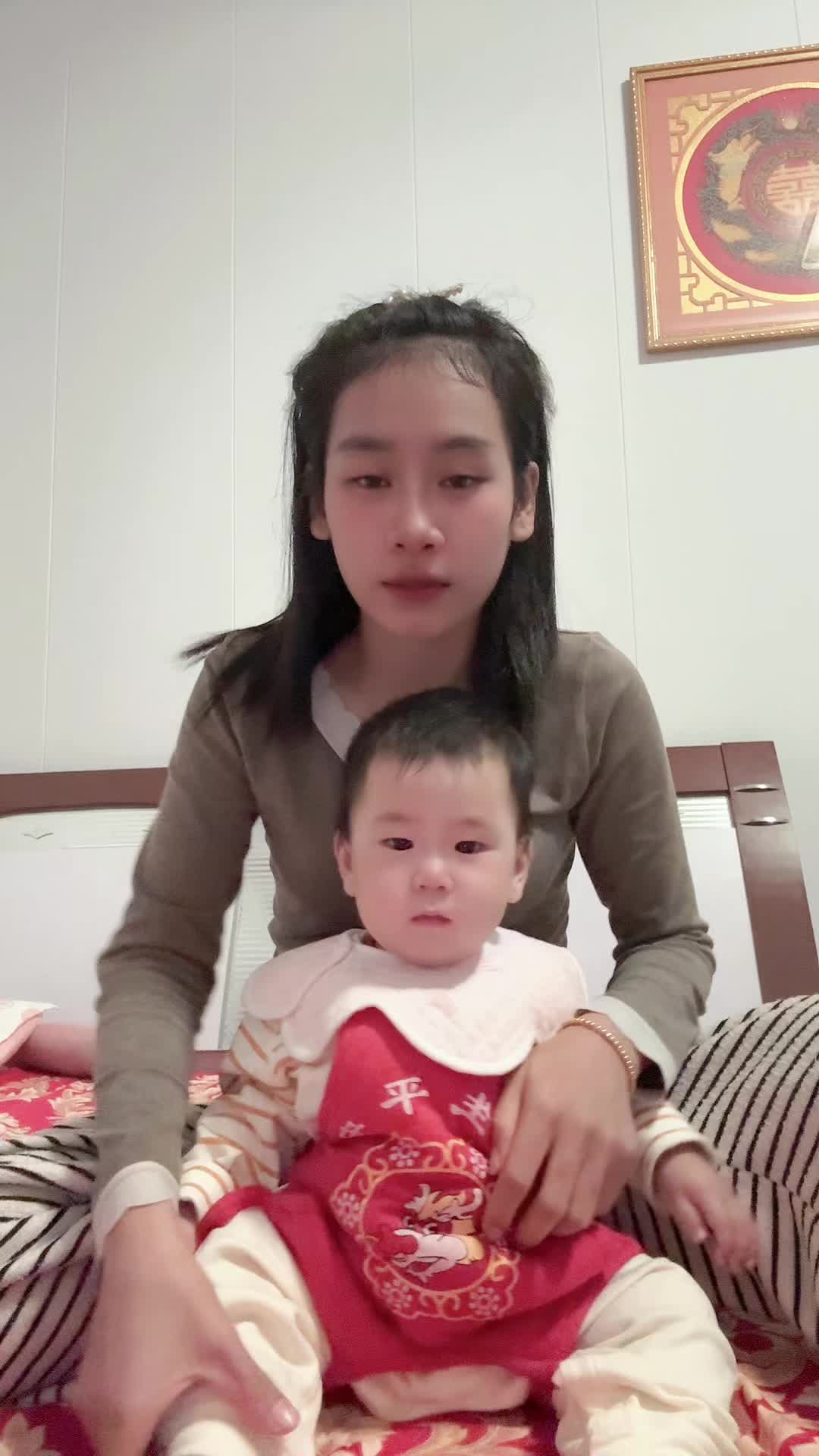 @盼盼(แป้ง)