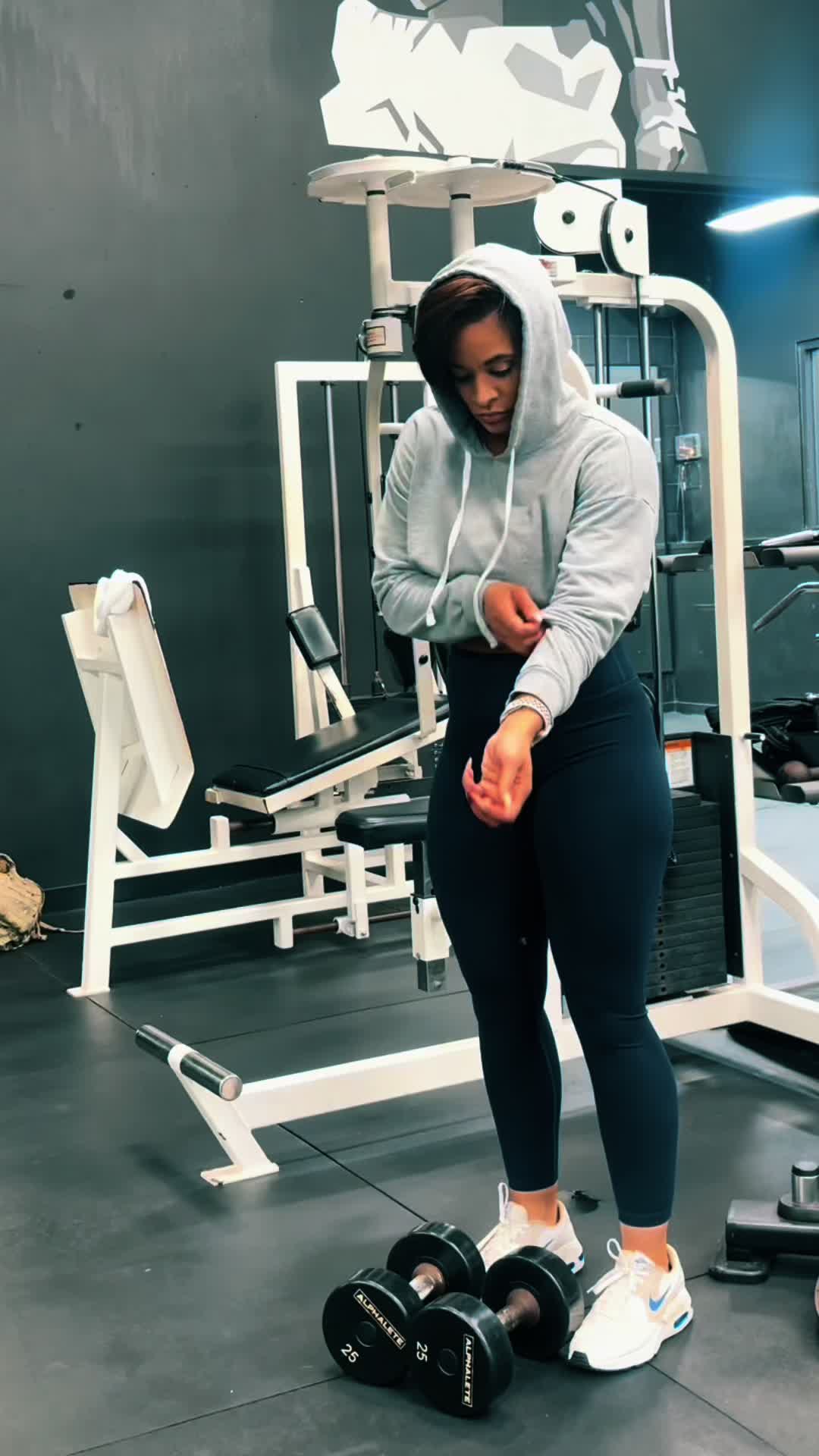 @Jazmondmonique