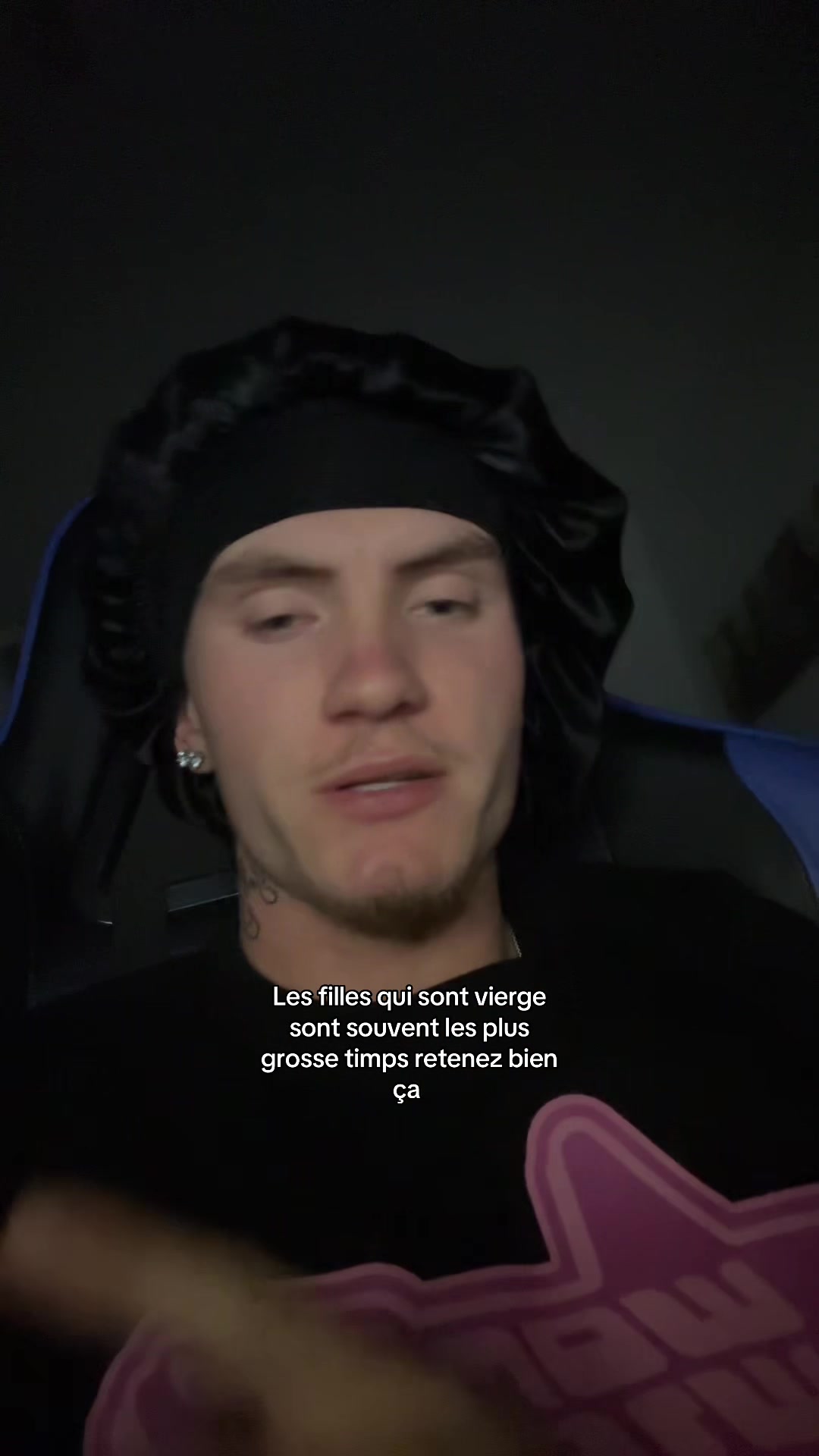 @1whitos 🎩