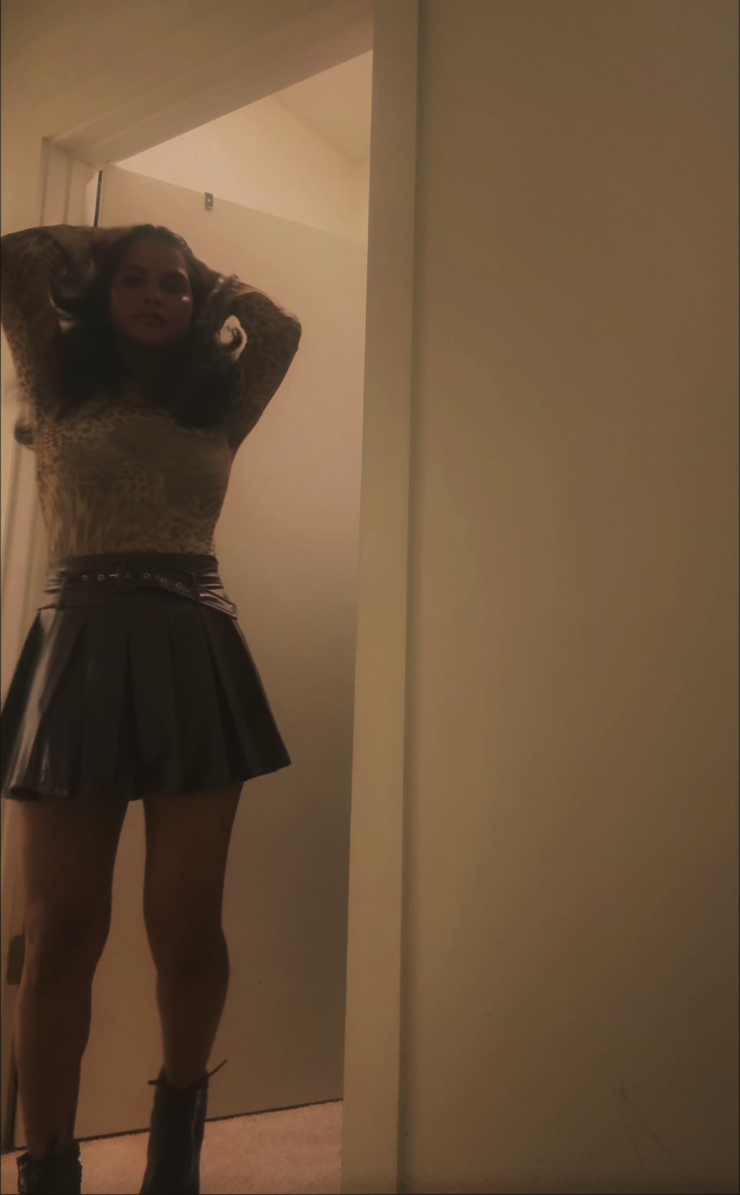 @Nikhi
