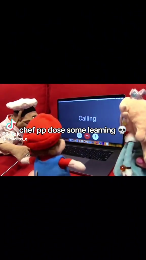 @⃟