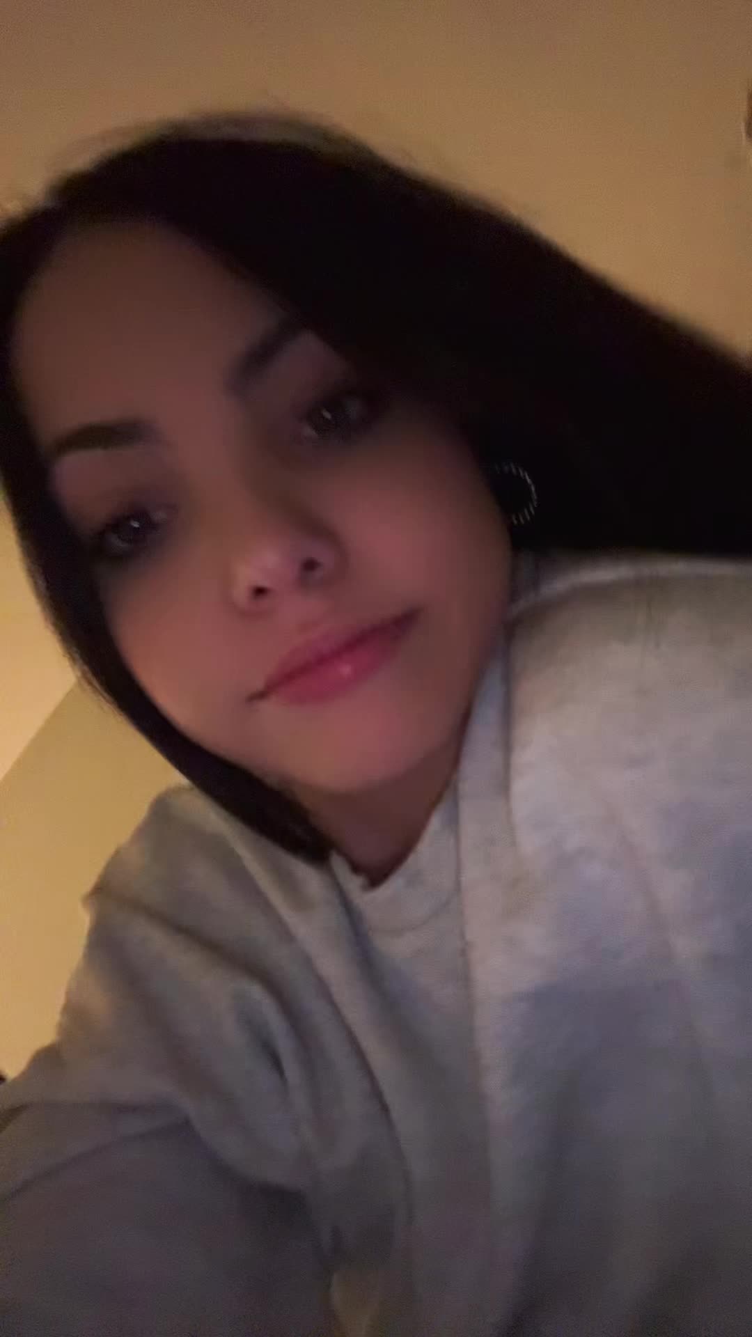 @Nia
