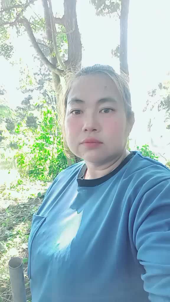 @อุมาพร  อู่คงคา