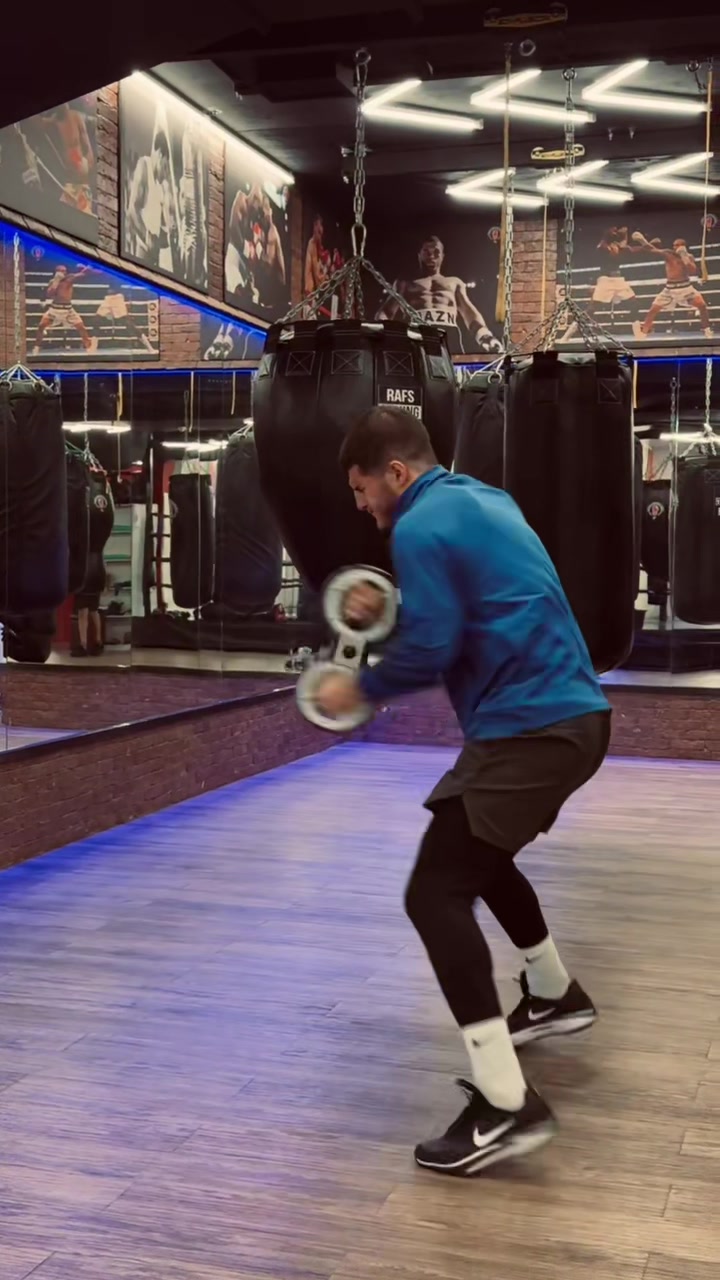 @emirboxing