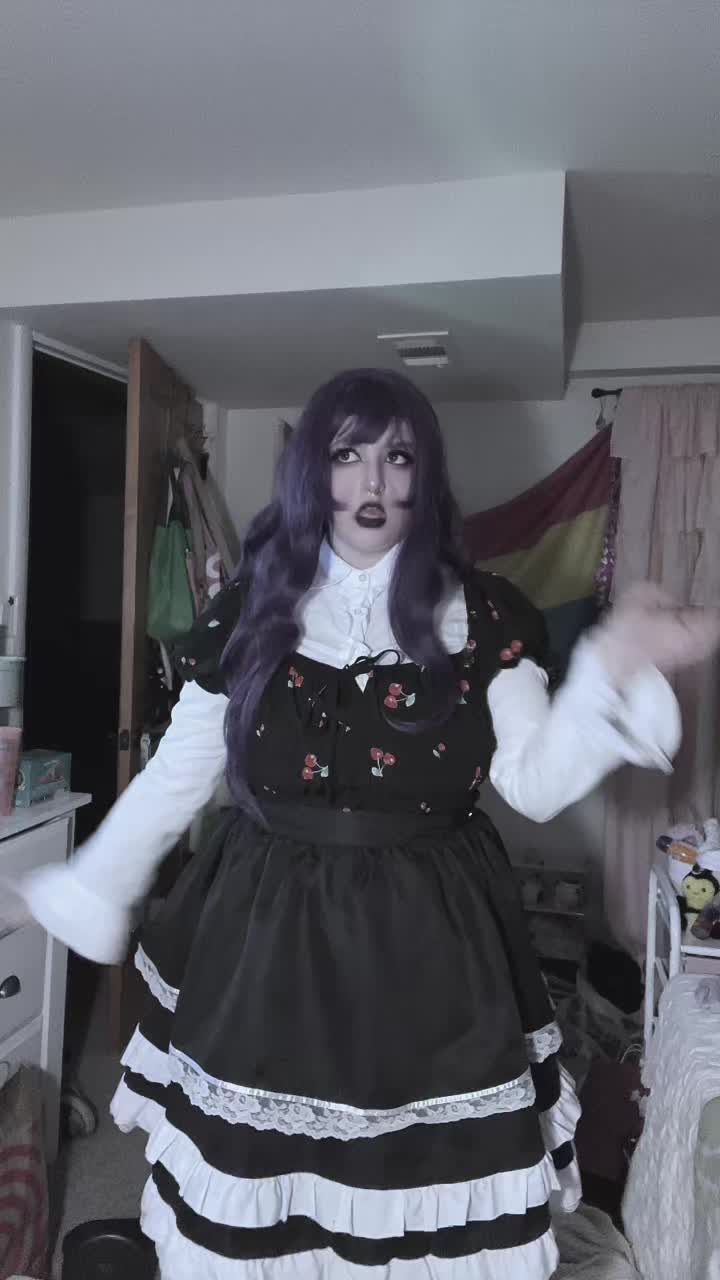 @buglo_cosplays