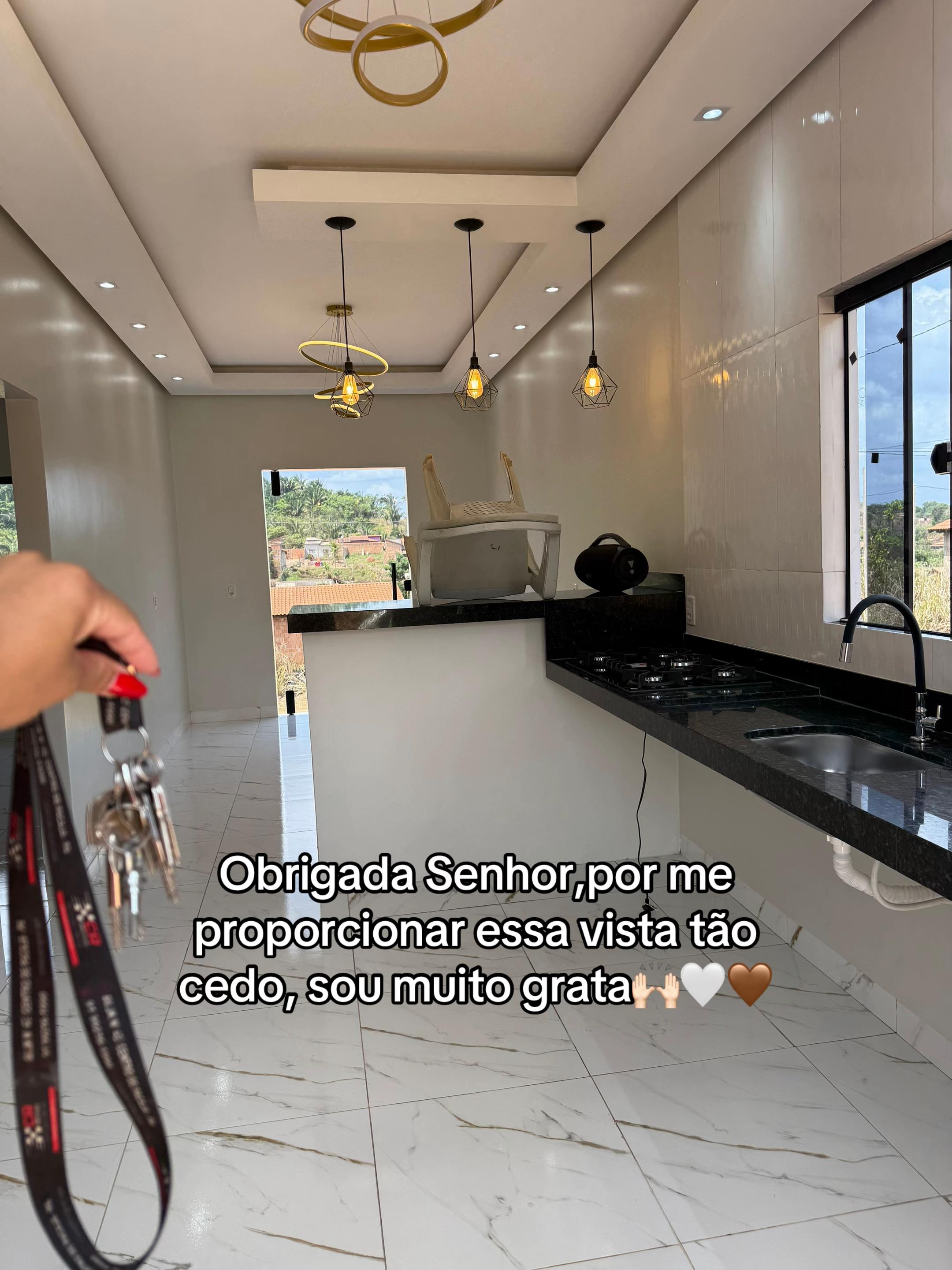 @Hellen Cristina