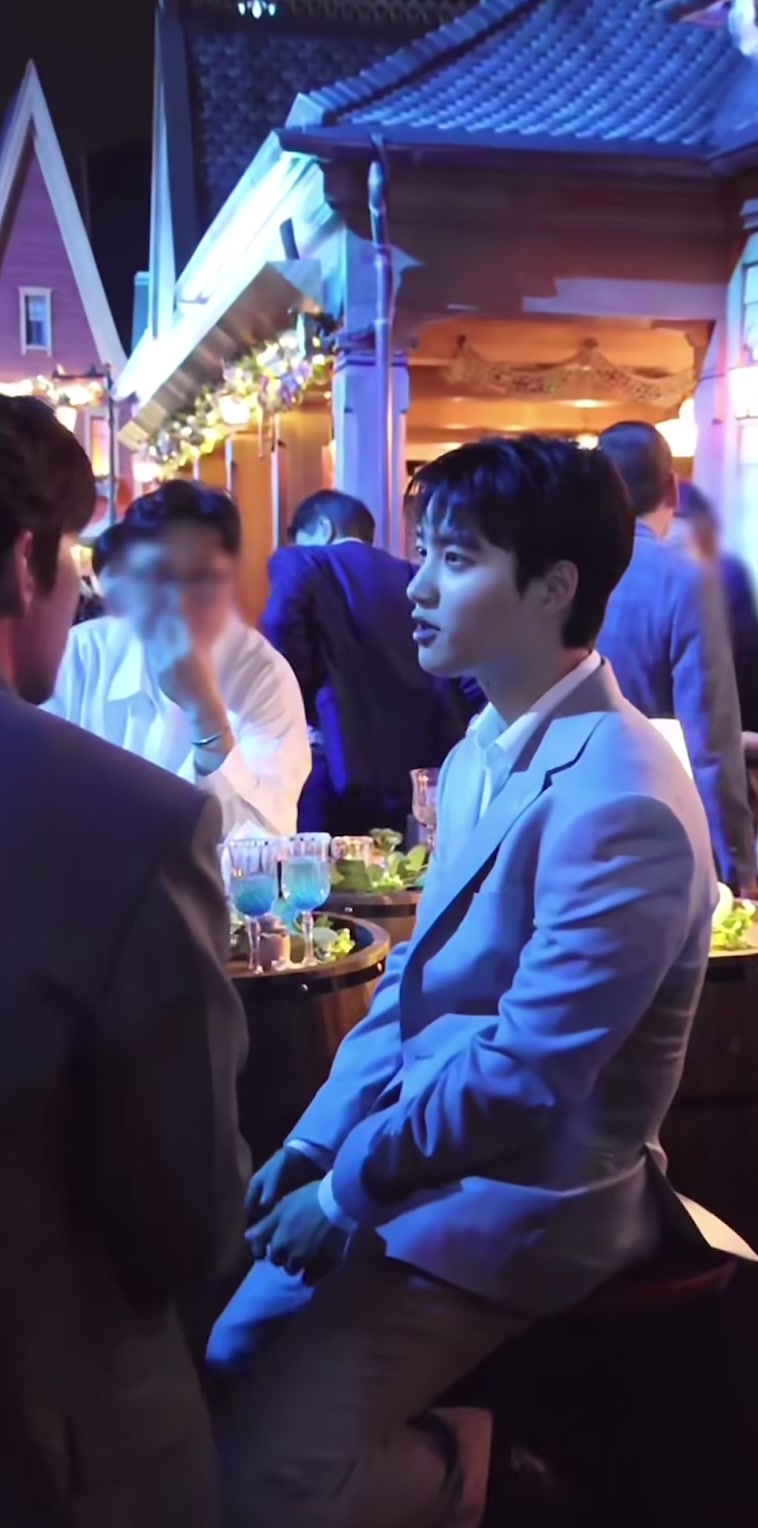 @Moon.DyO