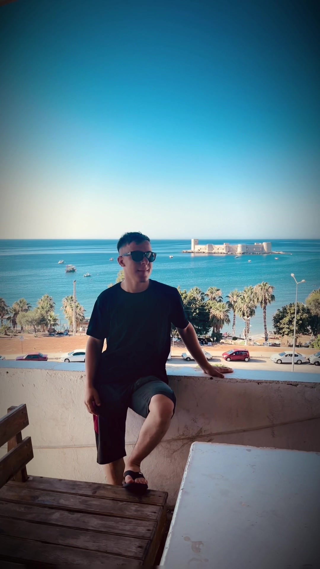 @𝔅𝔲𝔩𝔲𝔱🇹🇷